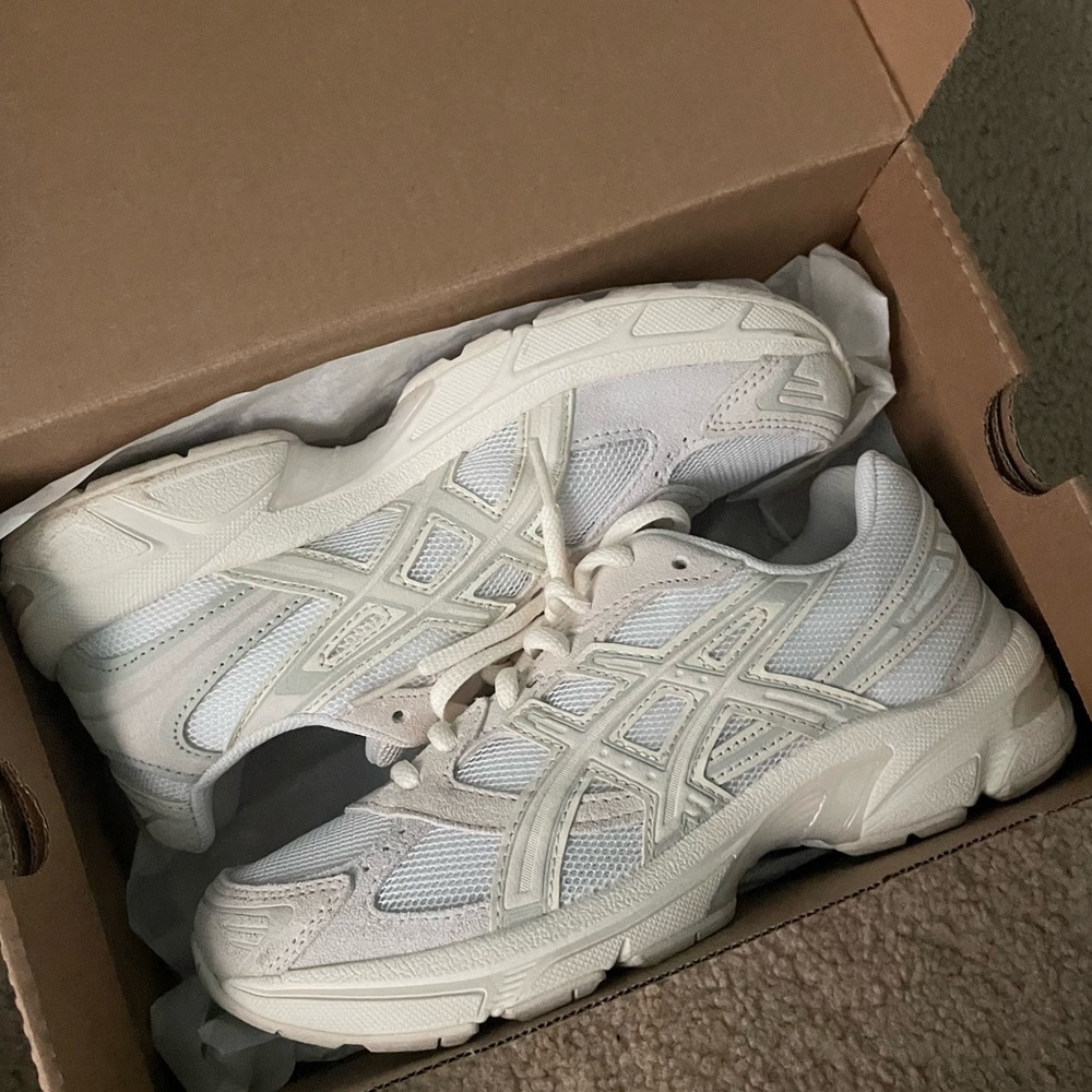 ASICS GEL-1130 White Neutral Aesthetic Sneakers